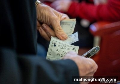 从白鸽票到双色球：麻将胡了试玩带你探究彩票的起源与合规演变