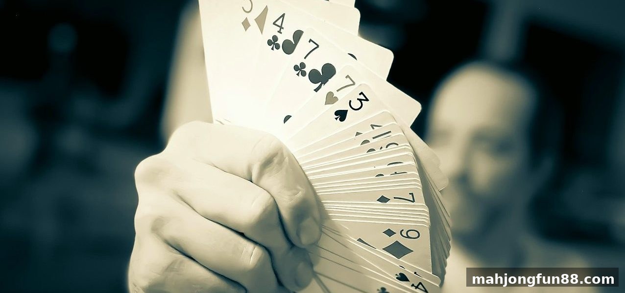 推牌九的竞技魅力与合法边界——麻将胡了试玩带你深度解析